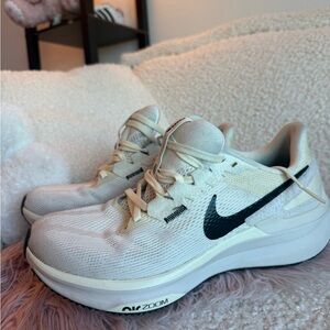 Nike Women's Cream Athletic Shoes